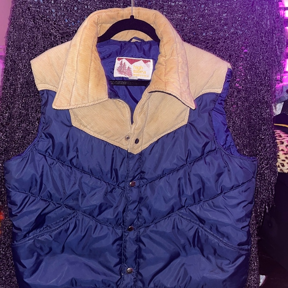 High Sierra Mervyn’s Vest XL Blue Body Tan Corduroy Top.